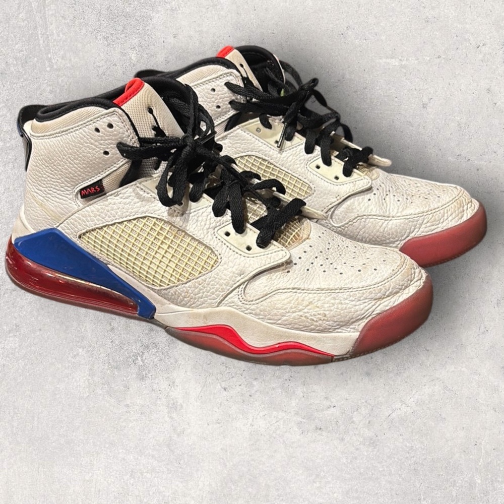 Size 11.5 - Jordan Mars 270 Paris Game 2020